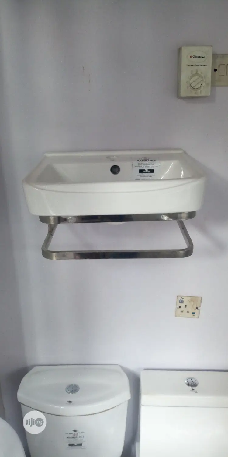 Cabinet Hanging Basin