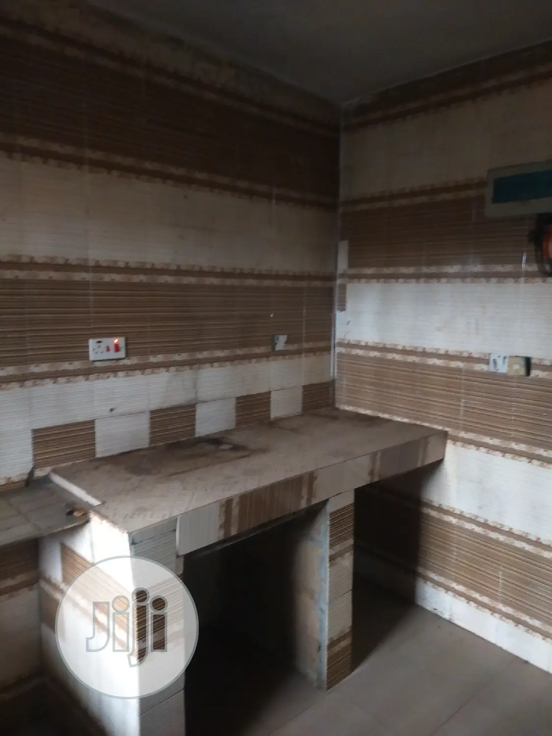 Furnished 2bdrm Block of Flats in Balofem Properties &, Abeokuta North