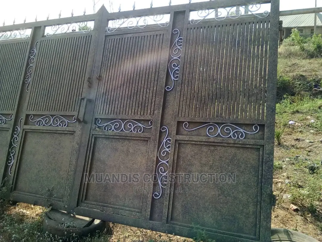 Tinny Apertures Gates