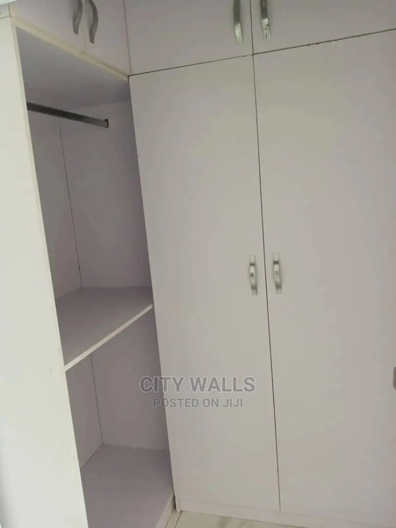1bdrm Room & Parlour in Chevron for rent