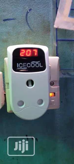 15amps Icecool Appliance Guard Automatic Voltage Switcher