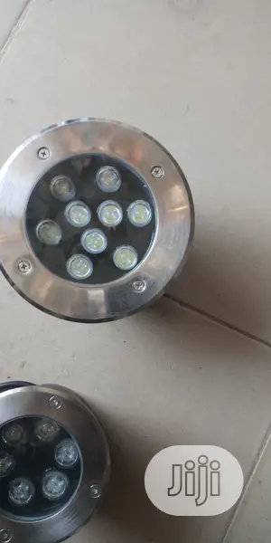 Quality Floor Light