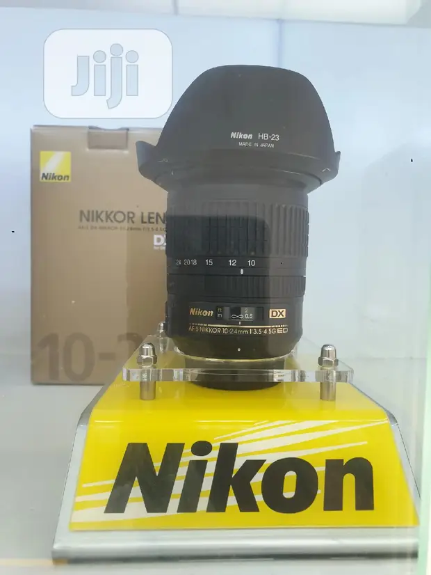 Nikon AF-S DX NIKKOR 10-24mm F/3.5-4.5G ED Zoom Lens in Wuse