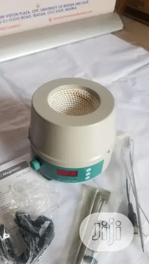 Digital Heating Mantle With Stirring (500ml)