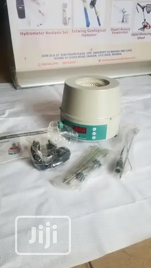 Digital Heating Mantle With Stirring (500ml)