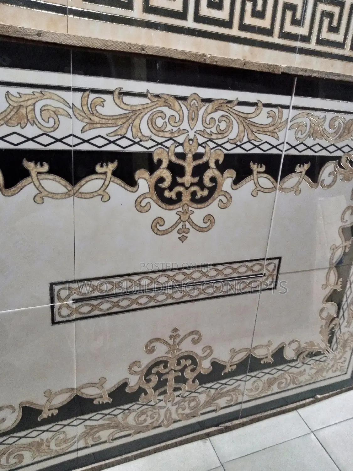 Center Decor Floor Tile