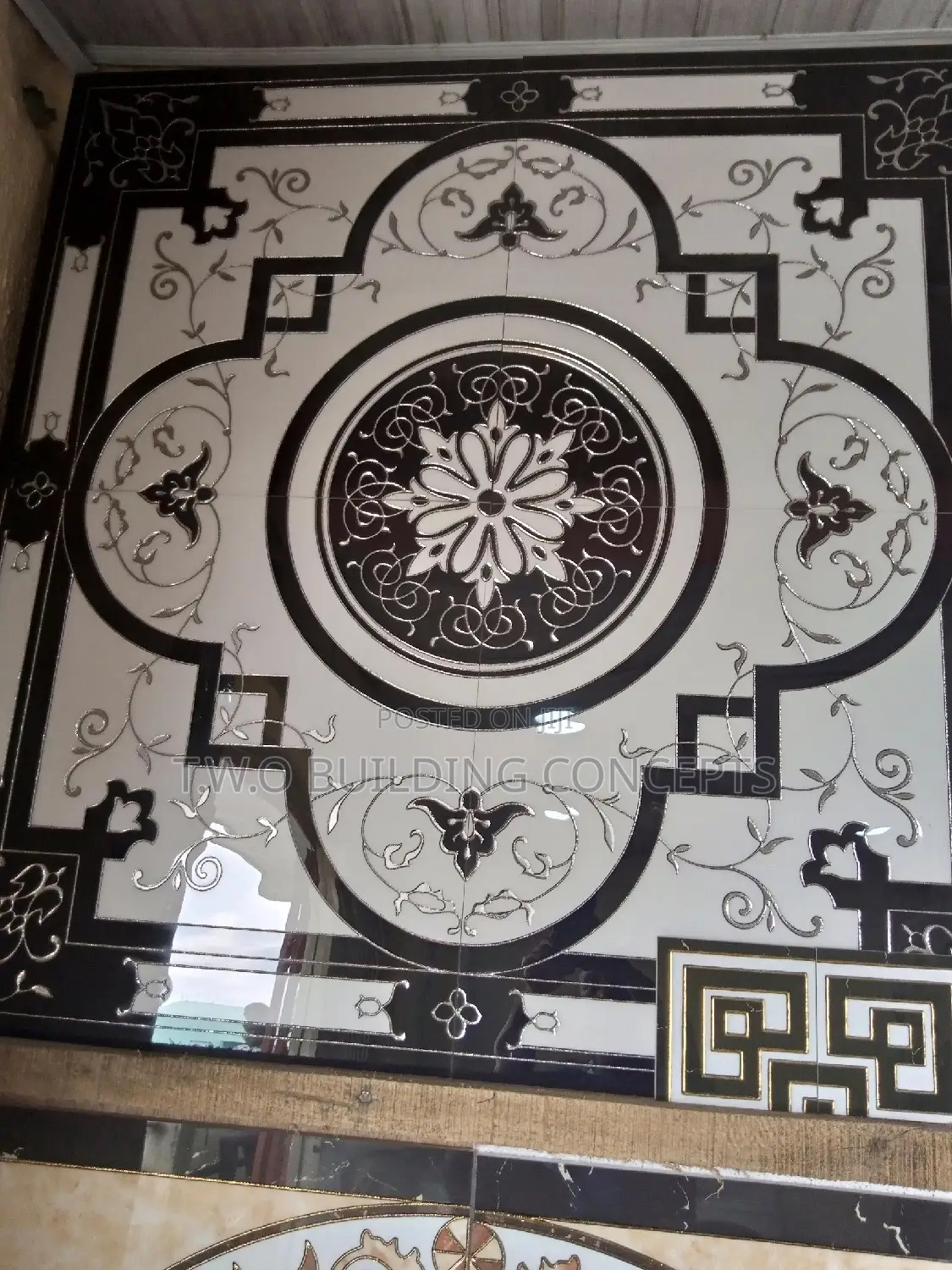Center Decor Floor Tile