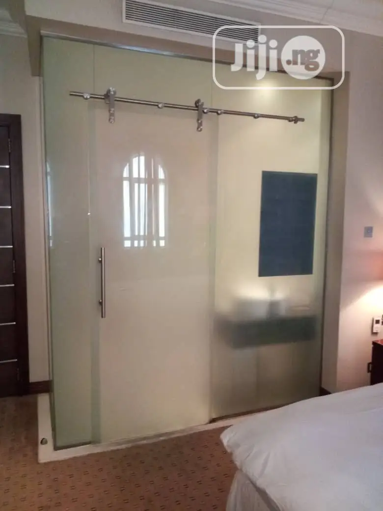 Wall Cladding, Structural Curtain Walls, Frameless Glass