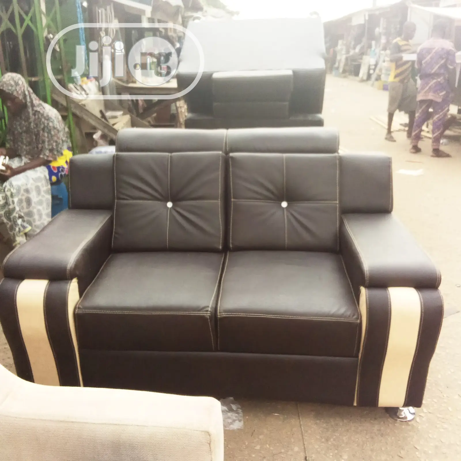 Executive 7 Seater Modern Sofa