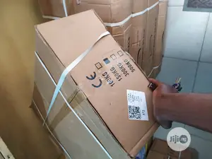Toma 300kg Digital Scale