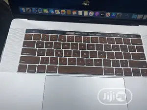 Laptop Apple MacBook 2019 16GB Intel Core I9 SSD 512GB