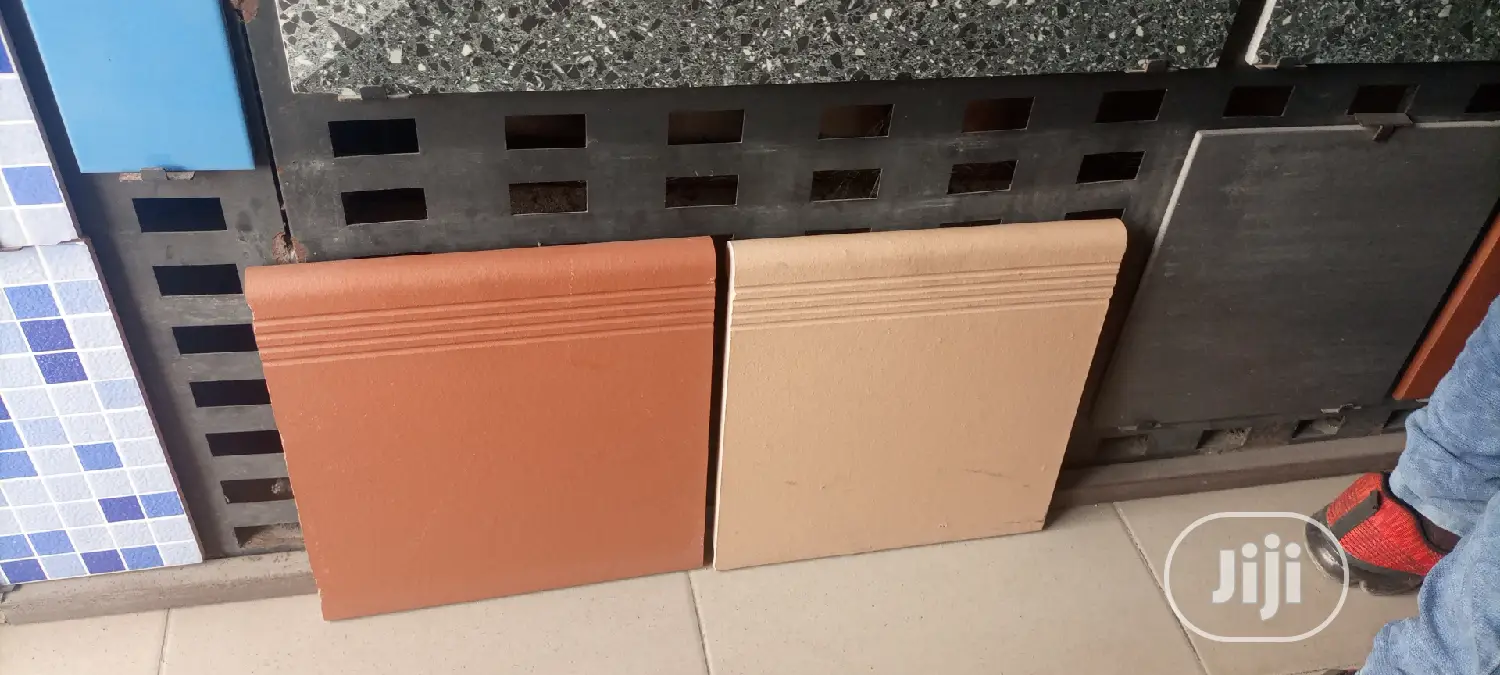Couping Tiled