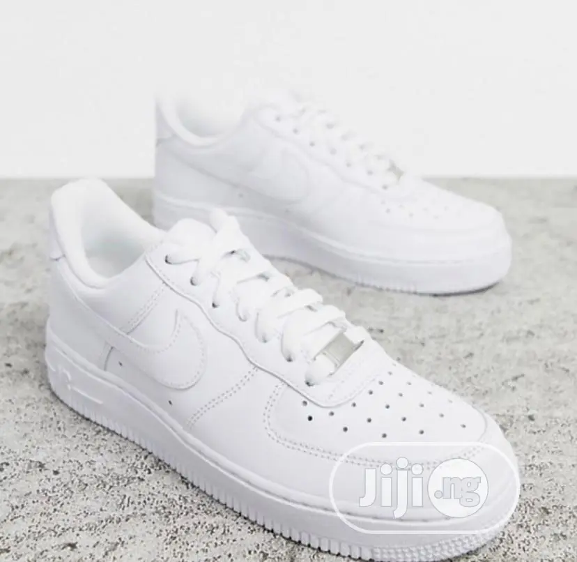 Nike Airforce 1 White Sneakers