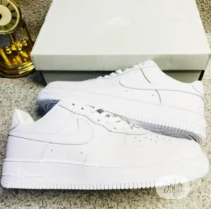 Nike Airforce 1 White Sneakers