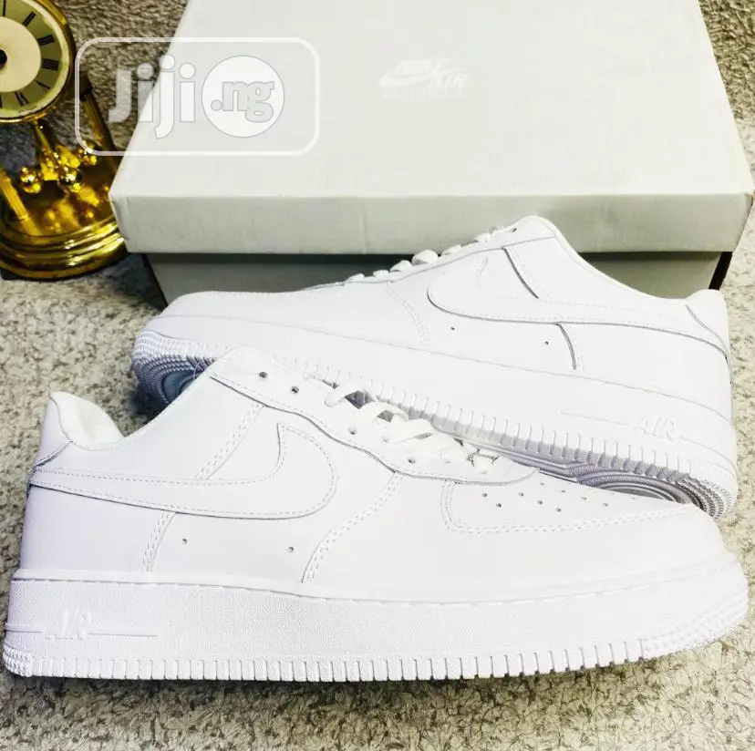 Nike Airforce 1 White Sneakers