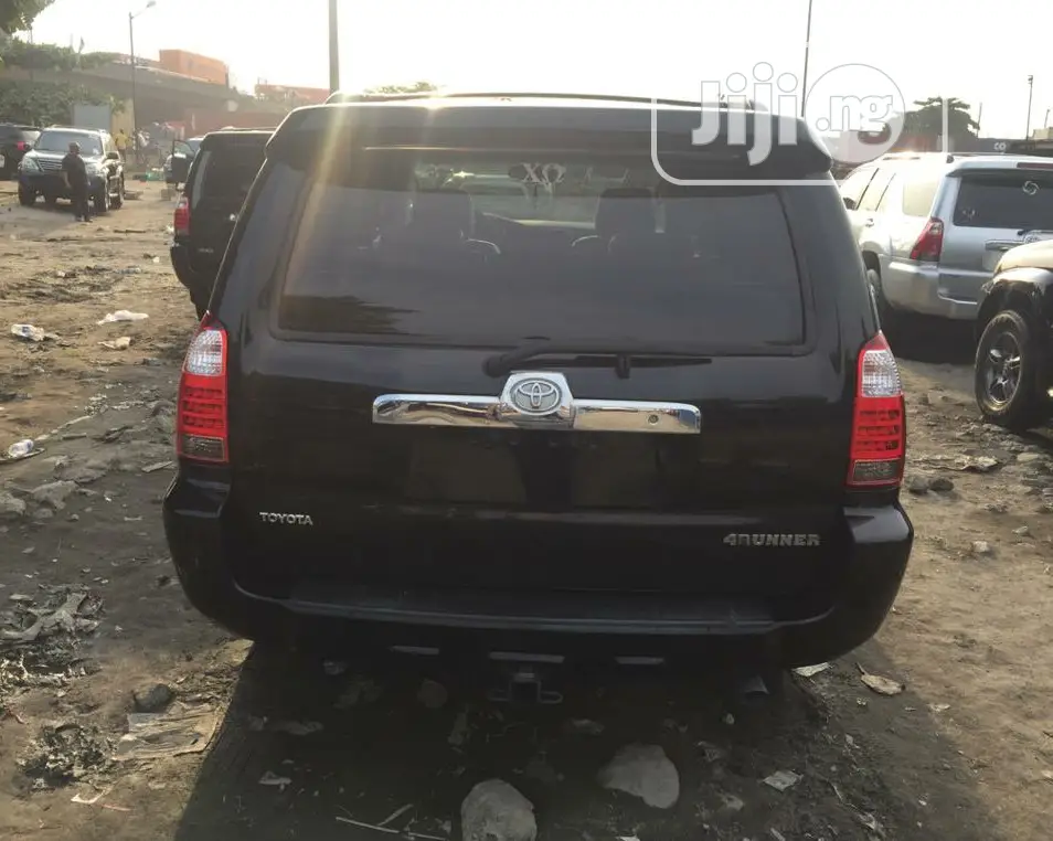 Toyota 4-Runner 2008 Black