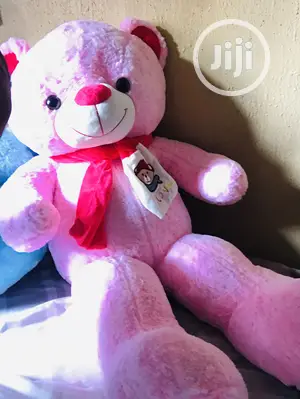 Giant Teddybear Available in Different Colors