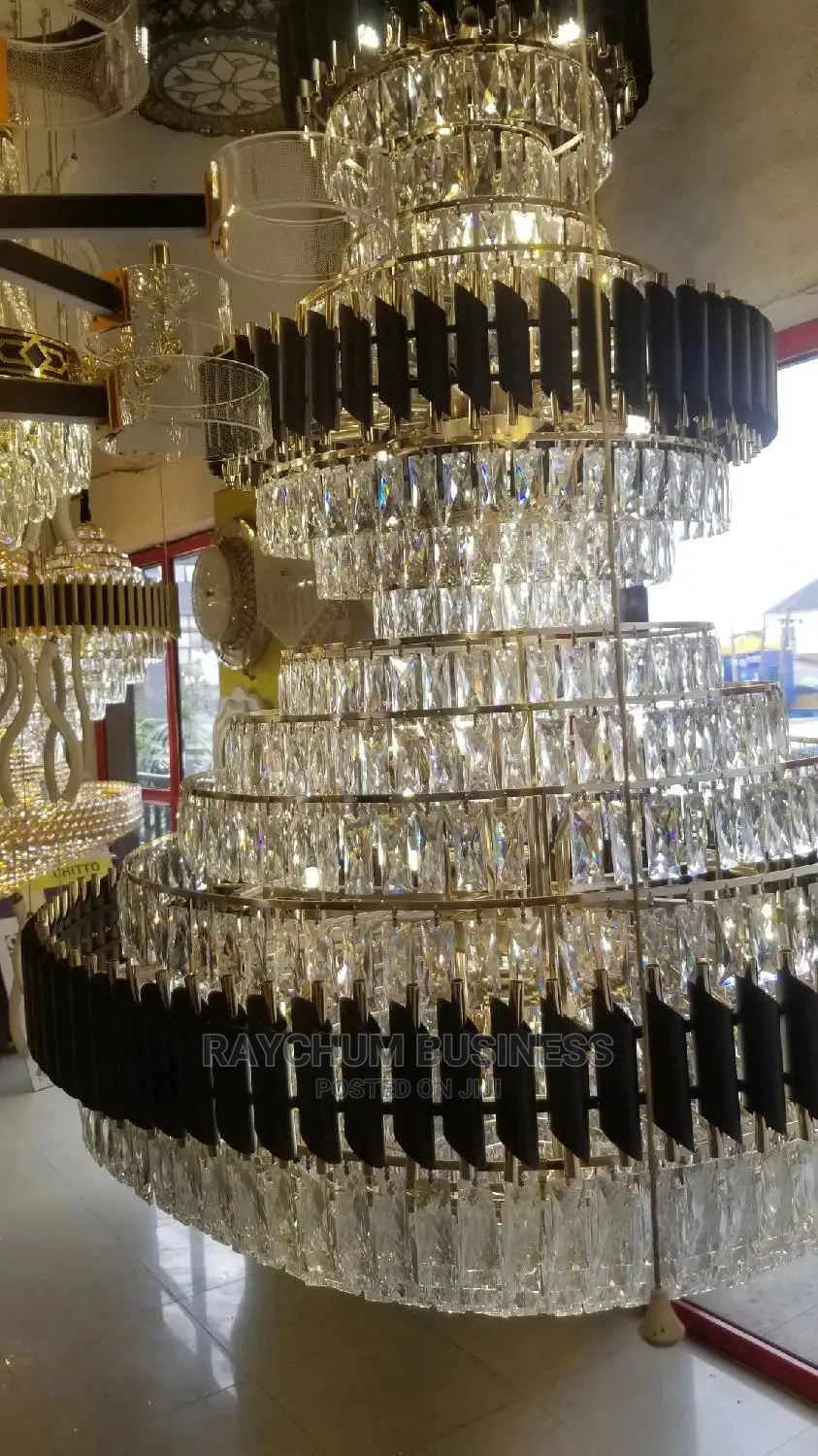 Chandelian Big Christal.By 1200