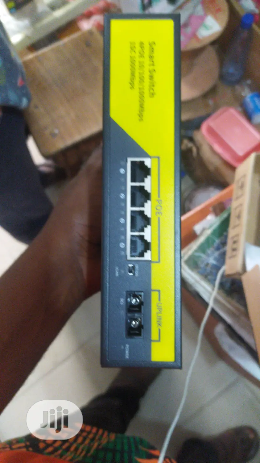 4port Poe Gigabyte Switch With Sc Uplink