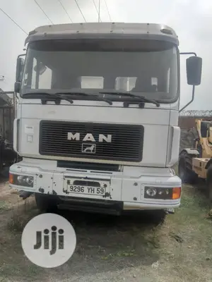 Photo - 12tons Hiab