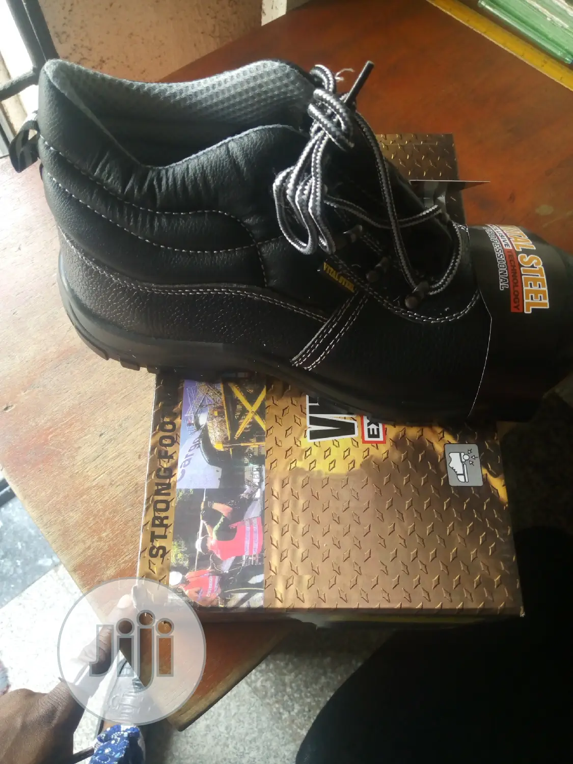 Vital Safety Shoe.