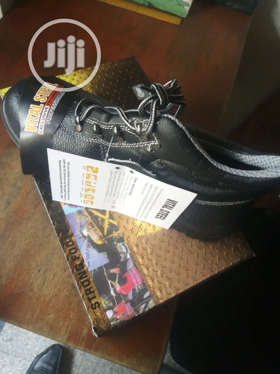 Vital Safety Shoe.