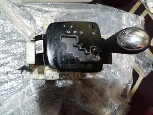 Gear Selector for Hyundai Genesis 2012 Model