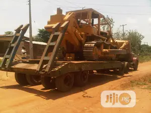Low Loader Trailer Service