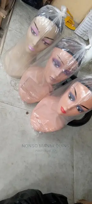 Different Shades Kf MANNEQUINS Head for Wigs/Hats