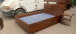 4.6 /6feet Bedframe