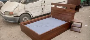 4.6 /6feet Bedframe