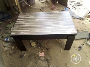 Centres Table