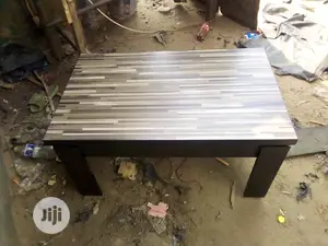 Centres Table