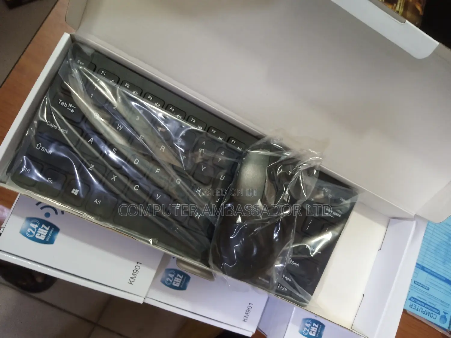 Wireless Keyboard With Mouse