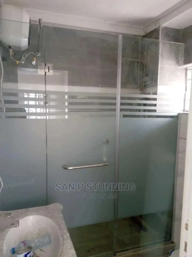 Shower Cubicle Glass1