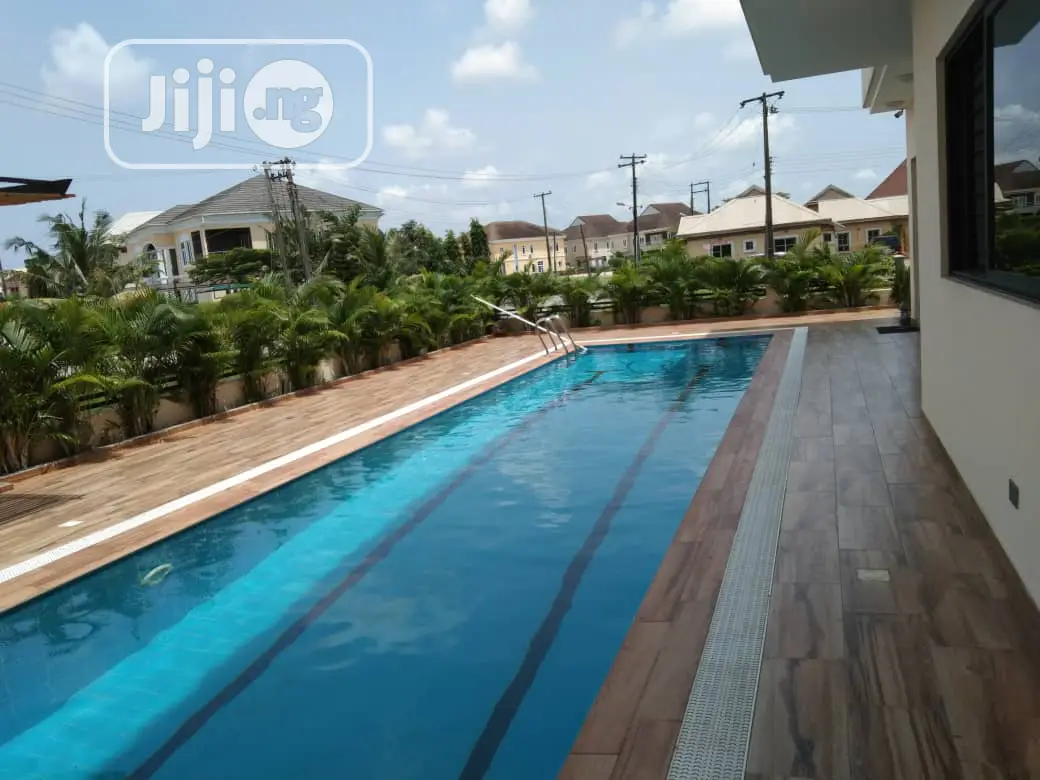 Swimming Pool Construction And Repairs