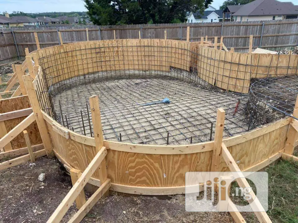 Swimming Pool Construction And Repairs