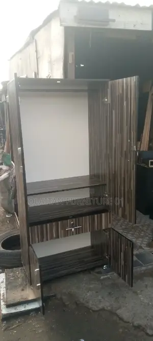 32inches/6fit Waldrobe