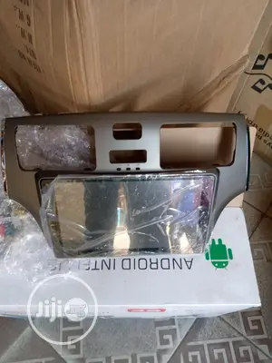 Car Multimedia Android System ES 330