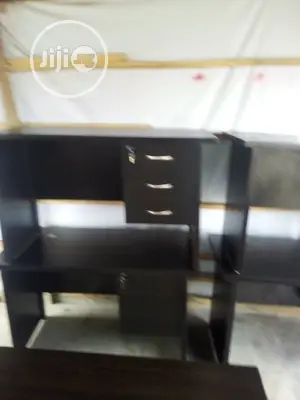 Office Furniture Table