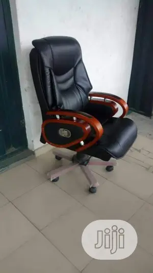 Executive Director Chairs