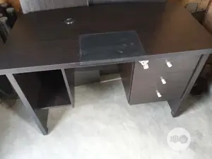 Mini Executive Table