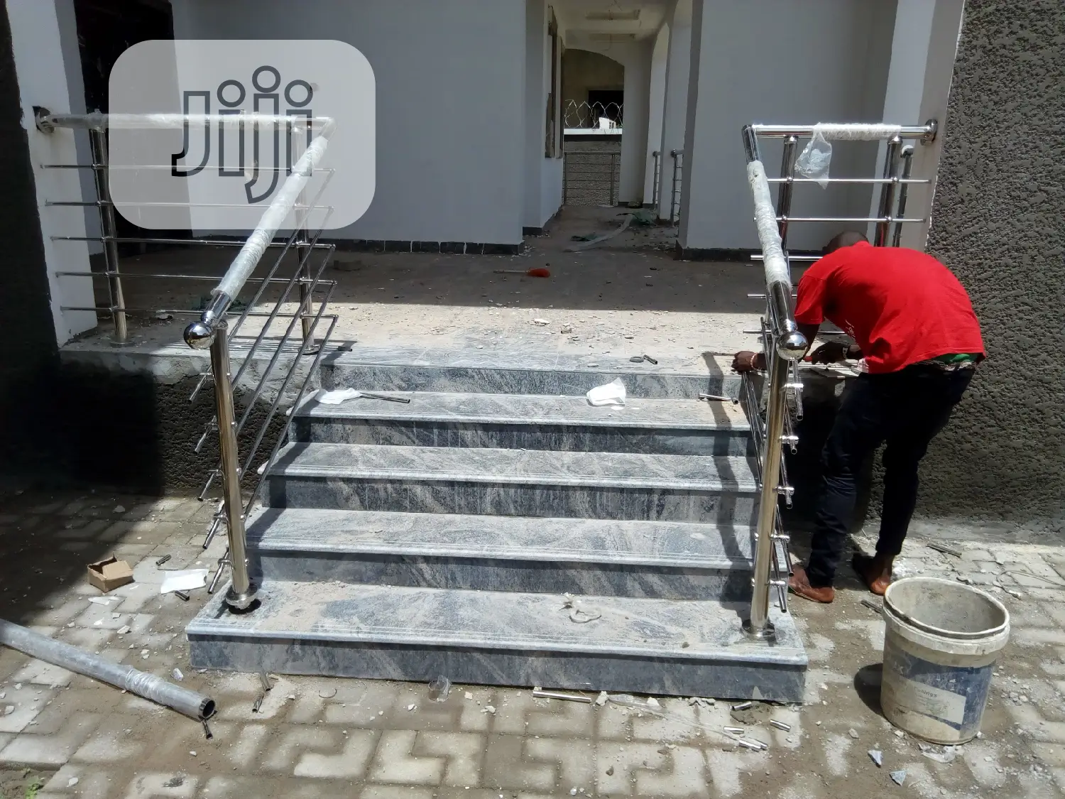Stainless Lining @5 @ Entrance Connect