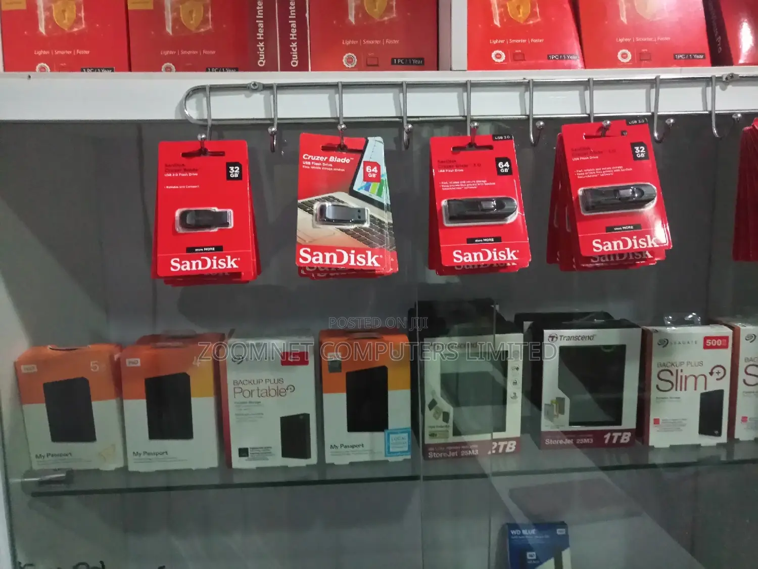 16gb Sandisk Flash Drive
