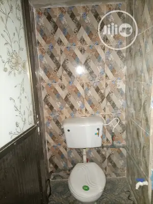 Mini Flat in Ipaja for rent