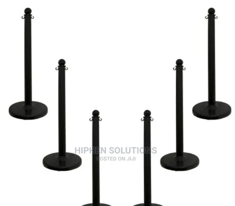 Retractable Crowd Control Barrier