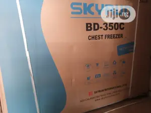 Complete Skyrun 350litre Chest Freezer