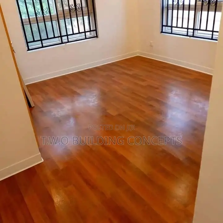 Laminate Wooden Floor