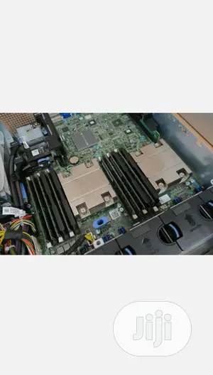 Server Dell PowerEdge R540 32GB Intel Xeon HDD 2T