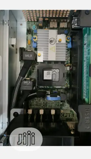 Server Dell PowerEdge R740 32GB Intel Xeon HDD 2T